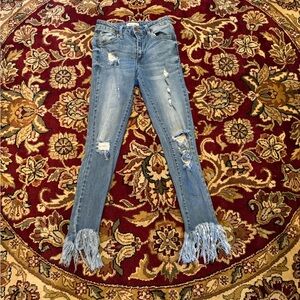 Black Label Distressed Frayed Hem Women Jeans